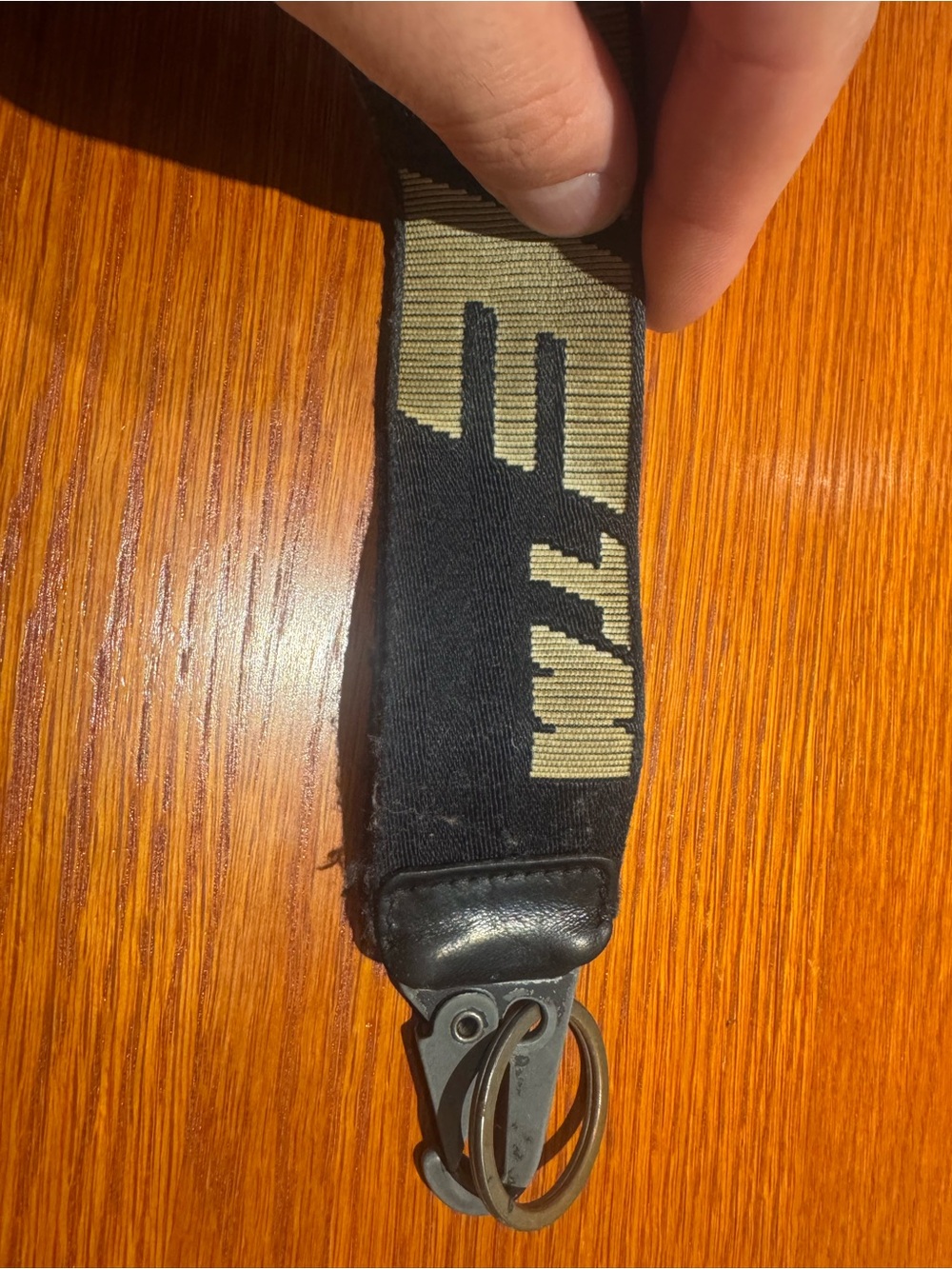 Off-White Industrial Logo Wristlet Keychain Black Beige Strap Key Ring - Picture 3 of 6